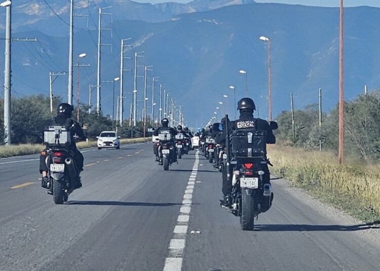 Recibe Guardia Estatal capacitación de manejo de unidades motorizadas