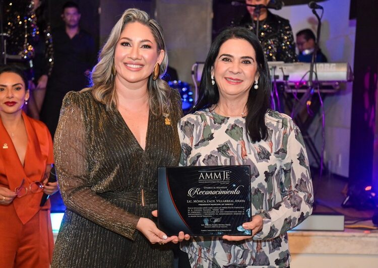 Reconoce Mónica participación de la mujeres en el desarrollo económico de Tampico