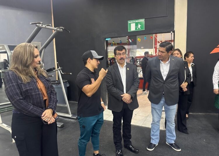 Refuerza la UAT vinculación social de los gimnasios multidisciplinarios