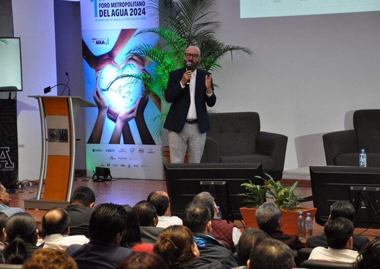 Participa Raúl Quiroga en ‘1. er Foro Metropolitano del Agua 2024’