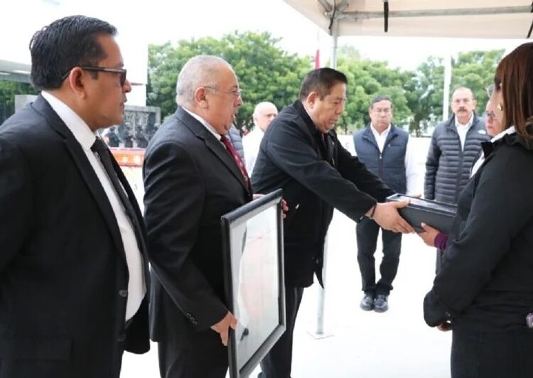 Rindieron honores a policía estatal caído en Tamaulipas