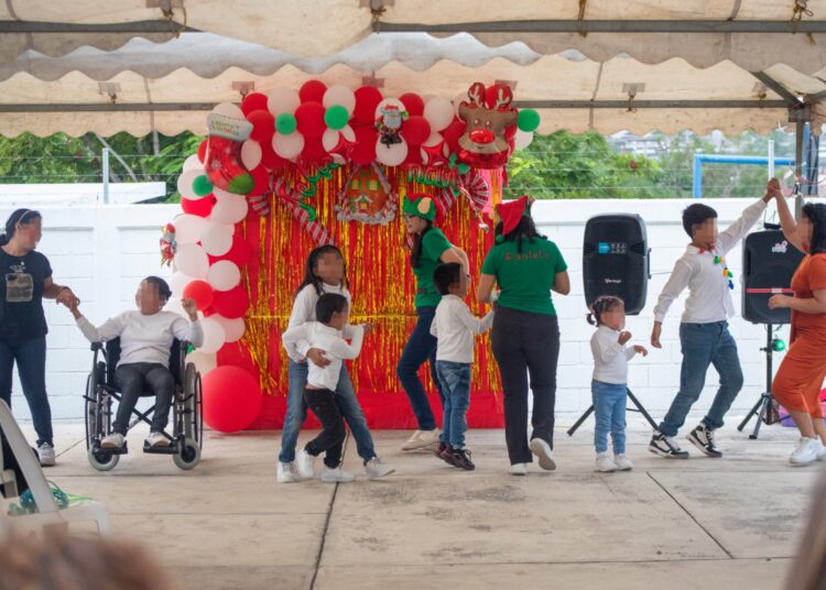 Celebra DIF Tampico la Navidad con Niñas y Niños de Casa Hogar y CASAN