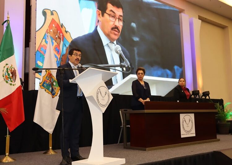 UAT aborda transformación y humanismo de la enfermería en el desarrollo sustentable