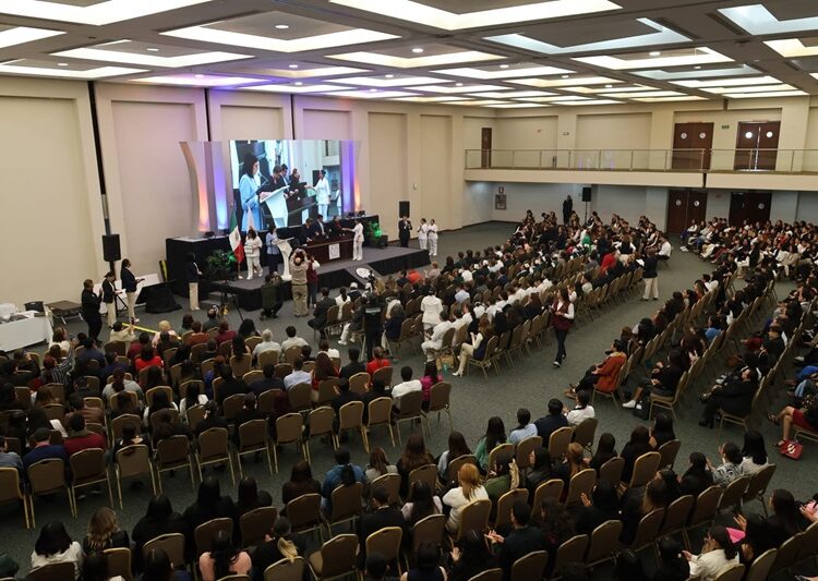 UAT aborda transformación y humanismo de la enfermería en el desarrollo sustentable