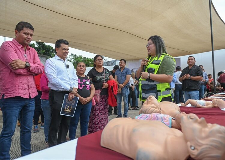 Un éxito primera Jornada por la Paz en Victoria