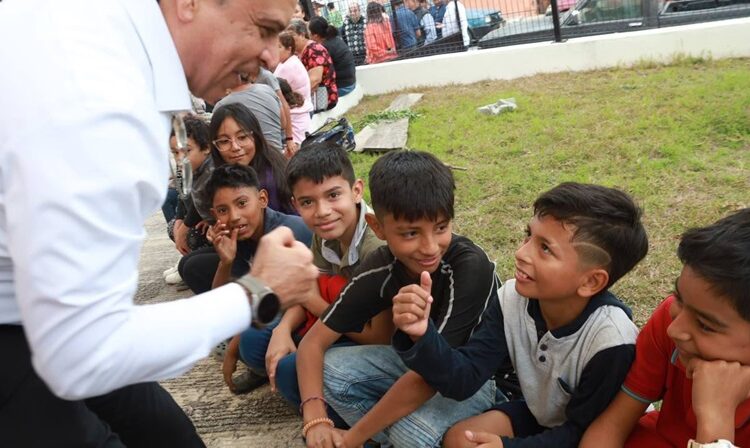Un éxito primera Jornada por la Paz en Victoria