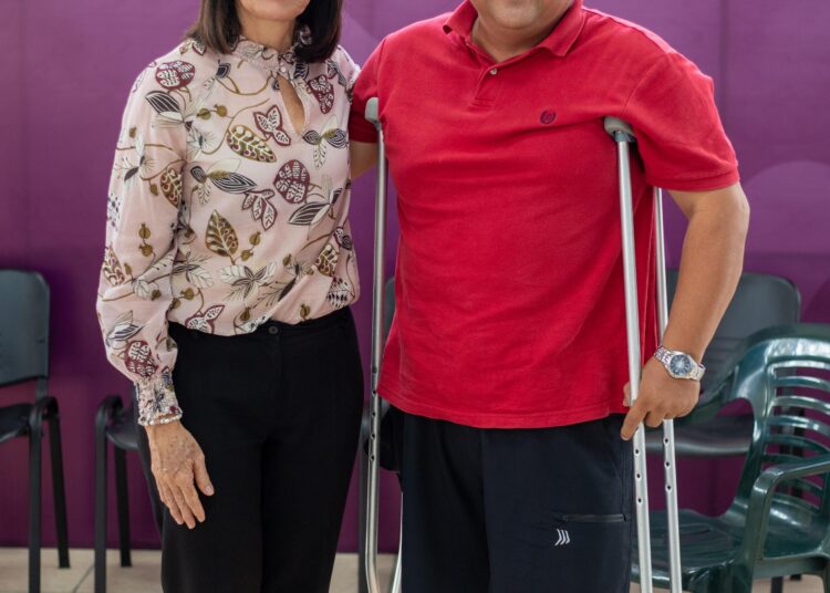 Reciben pacientes del CRI Tampico, prótesis de extremidades