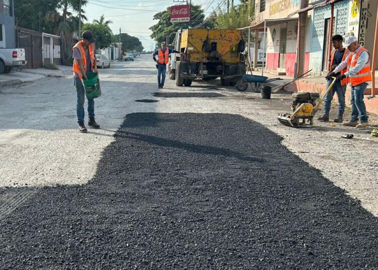Mejora Victoria más de 17 mil metros cuadrados de calles