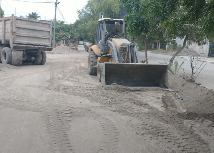 Mejora Victoria más de 17 mil metros cuadrados de calles
