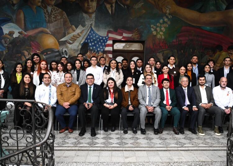 Instalan en Victoria Cabildo de la Juventud 2024
