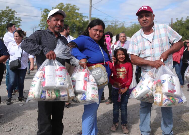 Américo y María “Transforman Familias” en la zona cañera
