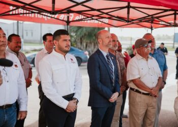 Brownsville Fire Department dona equipo a los Bomberos de Matamoros