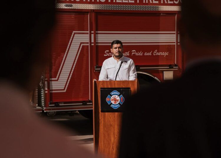 Brownsville Fire Department dona equipo a los Bomberos de Matamoros