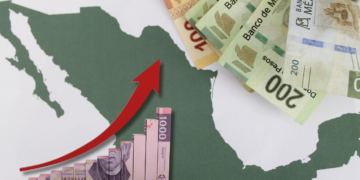 Salario mínimo subirá 12% en 2025