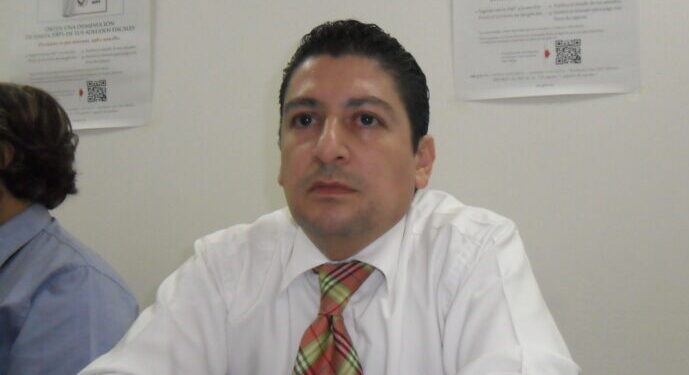 Préparese: en 2025, cambio de placas costará 2,500