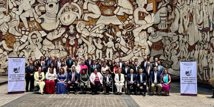 Carmen Lilia consolida su liderazgo en planeación urbana