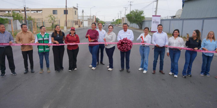 Avanza transformación de calles en la Francisco Villa