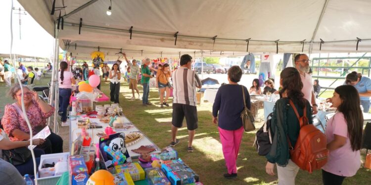 Todo un éxito el Bazar del Día del Niño