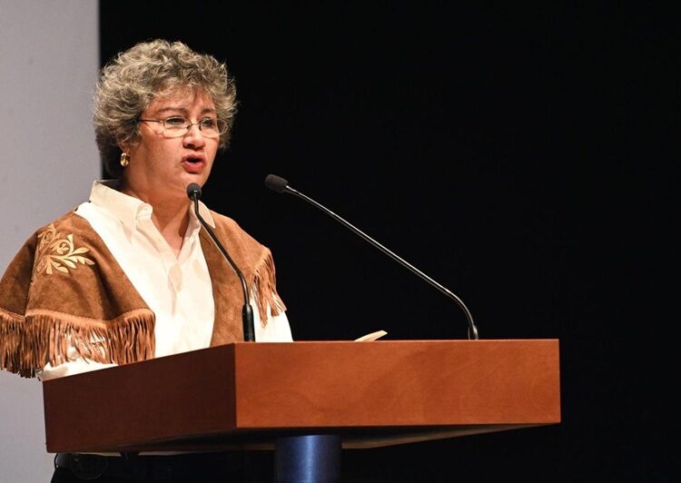 Abren Lalo y Lucy telón de festejos del Bicentenario