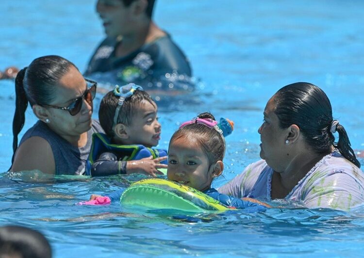 Abren albercas de CEDIF’s a familias victorenses