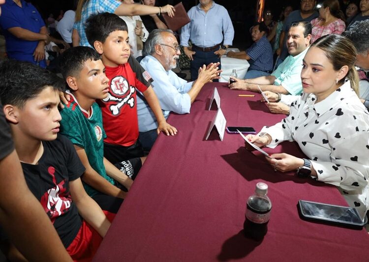 Gattás lleva el gobierno municipal al fraccionamiento Luis Quintero