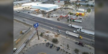 Anuncia NLD cierre de Carretera Nacional por trabajos de construcción de puente peatonal