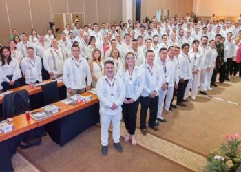 Asiste director del INDE a sesión del SINADE en Acapulco