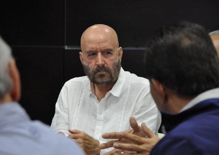 Avanza reparación de fallas en laguna “La Nacha”