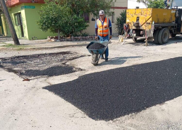 Avanzan mejoras de vialidades en todas las zonas de Victoria