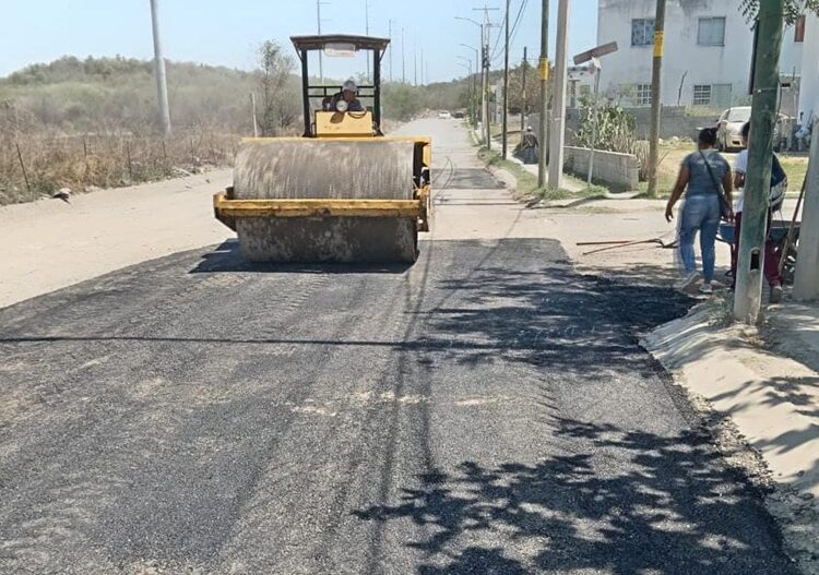 Avanzan mejoras de vialidades en todas las zonas de Victoria