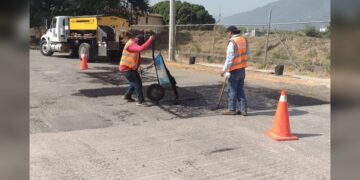 Avanzan mejoras de vialidades en todas las zonas de Victoria