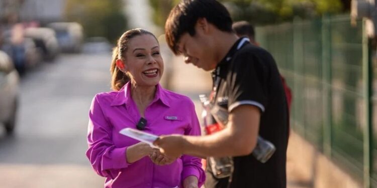 Candidata a magistrada pide a ciudadanos involucrarse en elección judicial