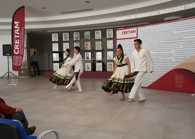 Capacita CRETAM a agentes educativos sobre inclusión en la infancia