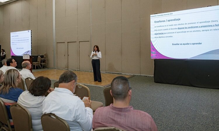 Convoca Miguel Ángel Valdez García a trabajar unidos por la mejora educativa