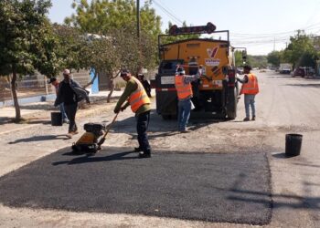 El programa de bacheo permanente sigue sin interrupción mejorando vialidades