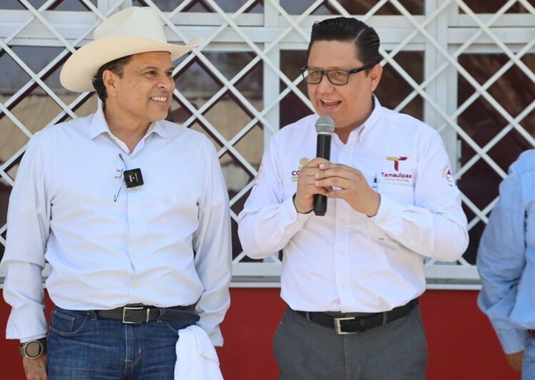 Entrega Gattás obras de apoyo a la educación en ejido Juan Rincón