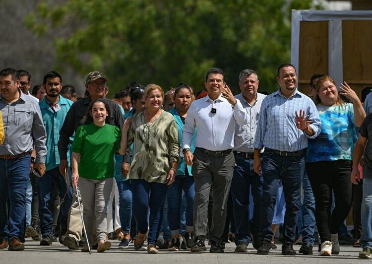 Entrega Gattás obra de concreto hidráulico de transitada vialidad