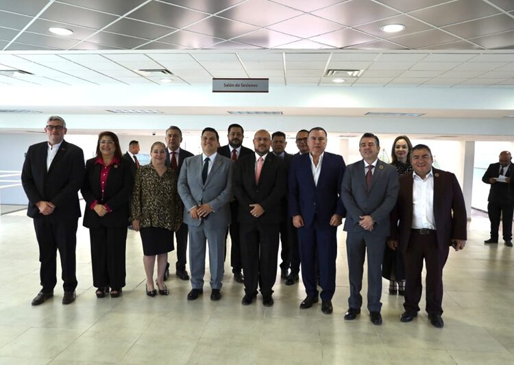 “Este gobierno respeta, no dicta línea, no impone, no amenaza, no corrompe”: Héctor Villegas