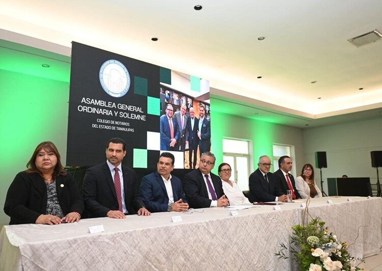 Fortalece alcalde vínculo de respeto y colaboración con Colegio de Notarios