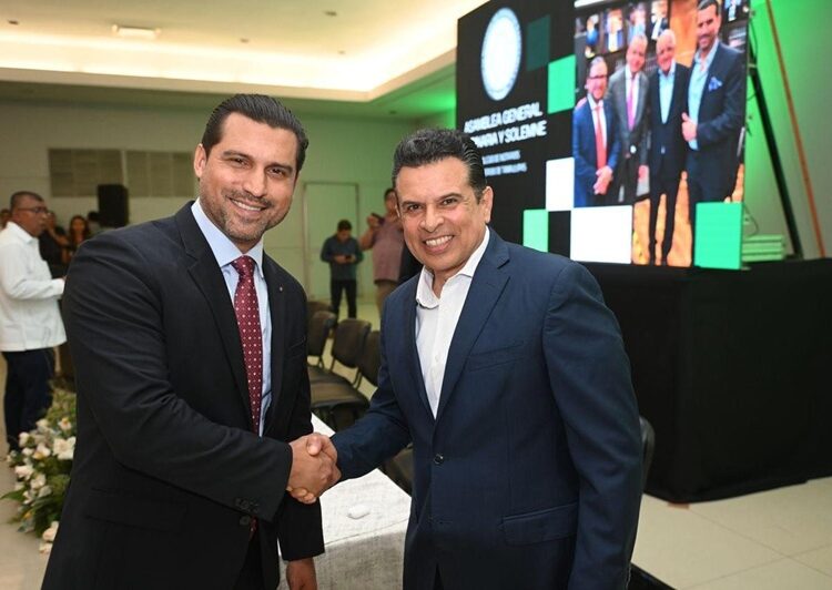 Fortalece alcalde vínculo de respeto y colaboración con Colegio de Notarios