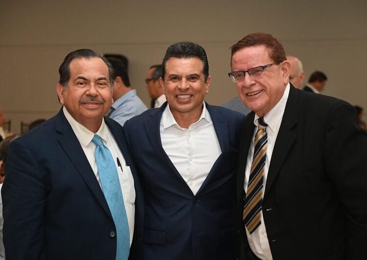 Fortalece alcalde vínculo de respeto y colaboración con Colegio de Notarios