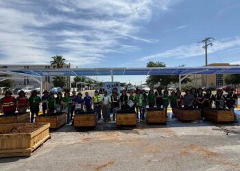 Impulsa Gestión Ambiental huertos sustentables en maquiladoras de NLD