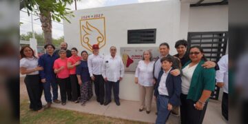 Inaugura Carmen Lilia dispensario médico