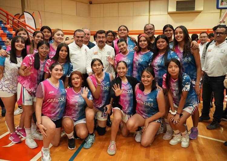 Inaugura Dámaso Anaya el 1.er Torneo de la Liga Deportiva “UAT Transforma”