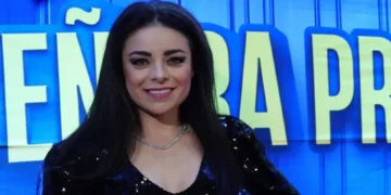 ¿Violeta Isfel cobra por fotos y saludos?… ¿Es neta?