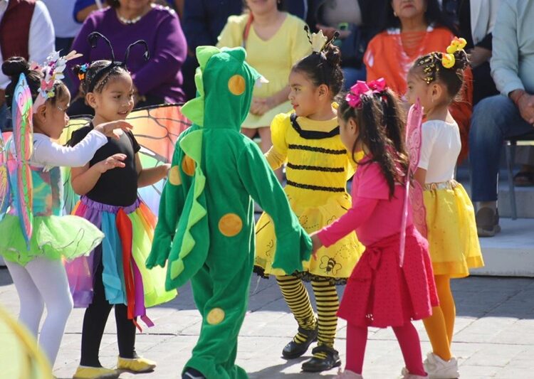 Jardines de niños celebran Capitalidad de Victoria con colorido y mágico desfile
