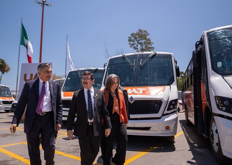 “La UAT del futuro está en marcha”: Dámaso Anaya