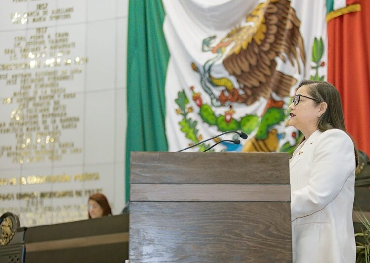 “La educación es tarea que involucra a toda la comunidad”: Lucía Aimé