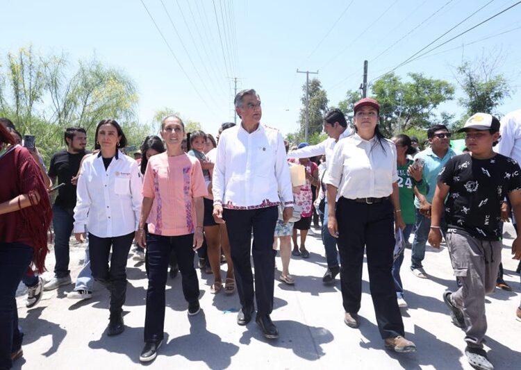 La presidenta CSP y el gobernador AVA visitan a damnificados de Reynosa