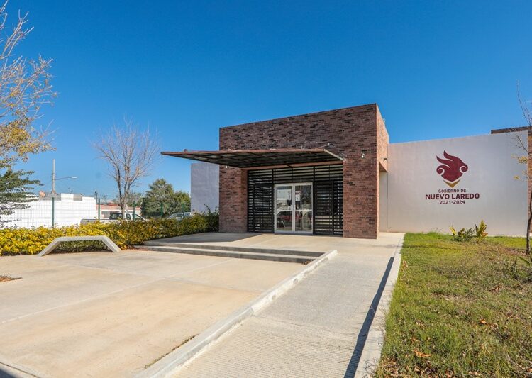 Niñas y niños recibirán atención médica y dental gratuita en Clínicas UNE